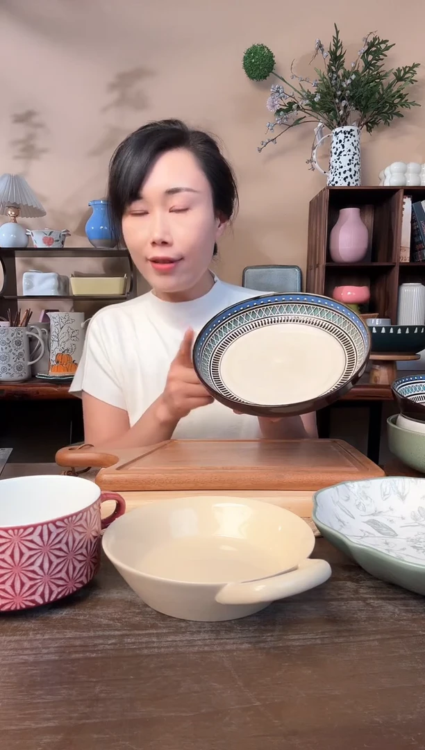 7.9英寸波西米亚深盘微瑕