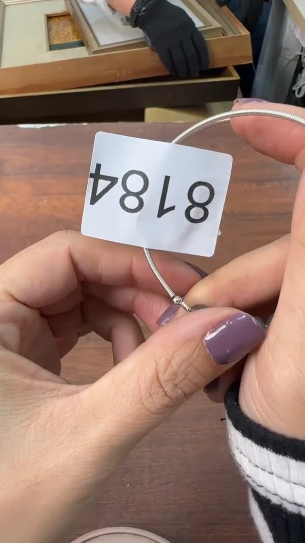 盛****人攒钱买秋裤买棉裤