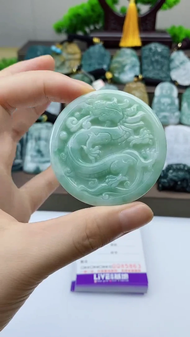 翡翠未镶嵌颈饰多样性一件发货