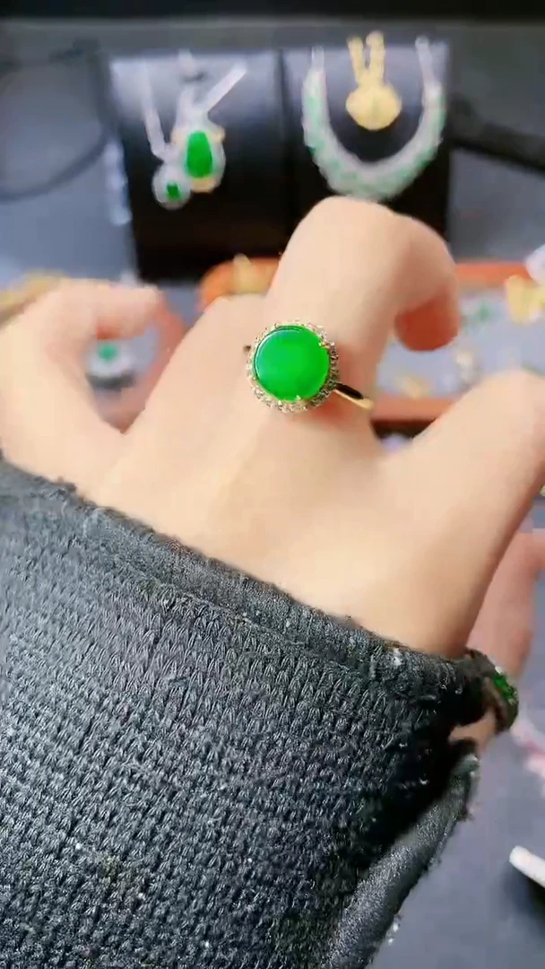 【闪购商品】翡翠戒指银S925镶嵌戒指