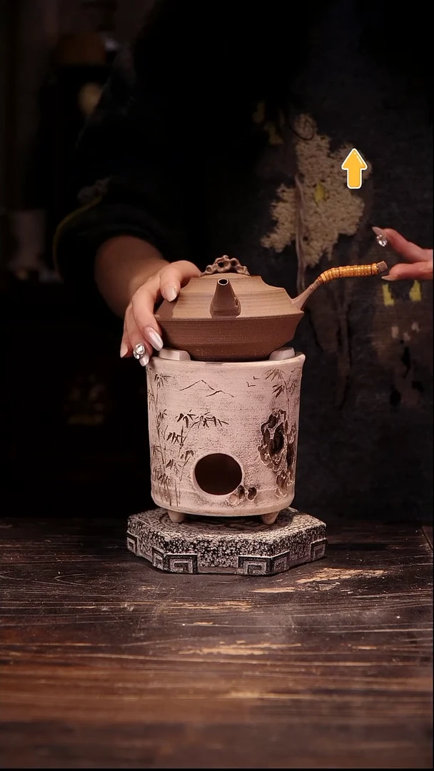 纯手工珊瑚石侧把加白泥三足雕刻炉