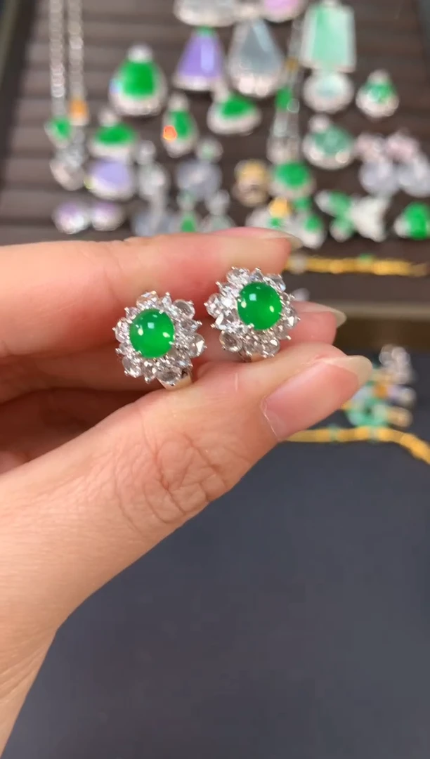 【闪购商品】翡翠耳饰18K金镶嵌A634|22800