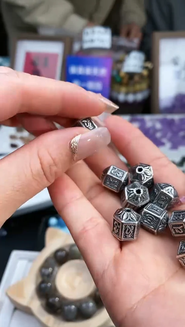 【闪购商品】水晶颈饰银S925镶嵌61a多样性发其一/3.8/1个