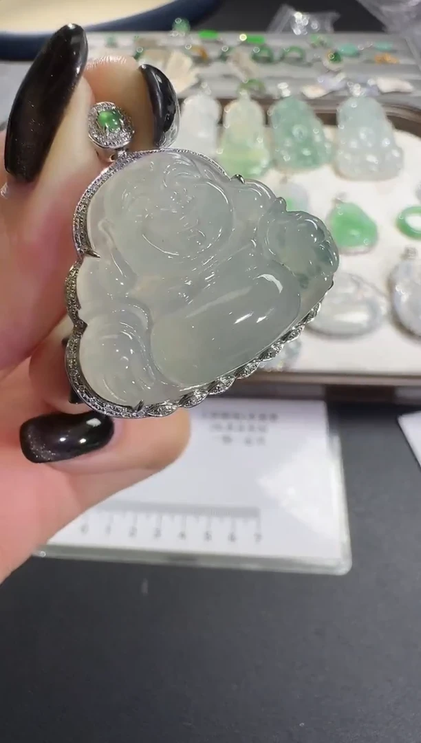 吊坠(不含链)18K金镶嵌翡翠【源头工厂】钻石镶嵌