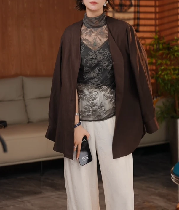 无领纯色咖色西装