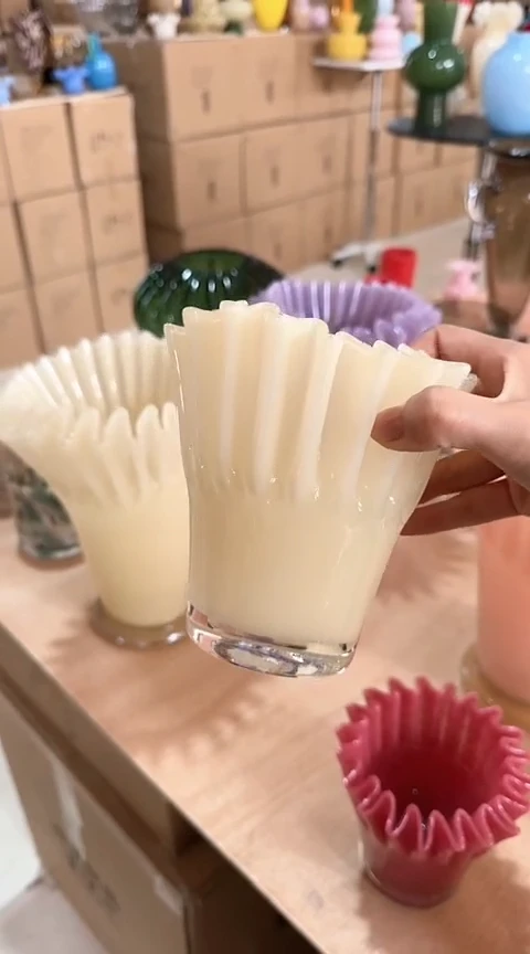 【闪购商品】玻璃米白烛台