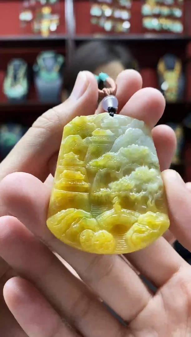 颈饰未镶嵌翡翠吊坠