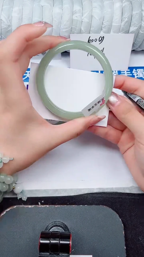 未镶嵌手镯石英质玉222-61/62