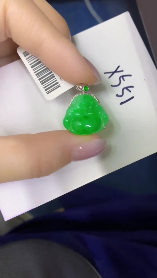 颈饰18K金镶嵌翡翠缅甸天然翡翠A货