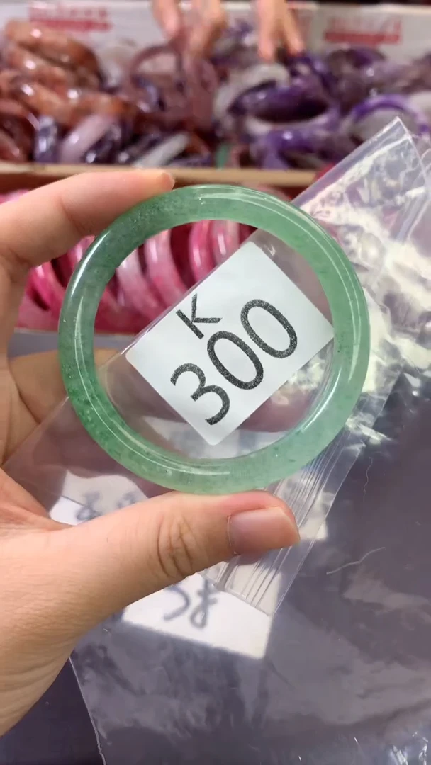 水晶手镯未镶嵌300-54