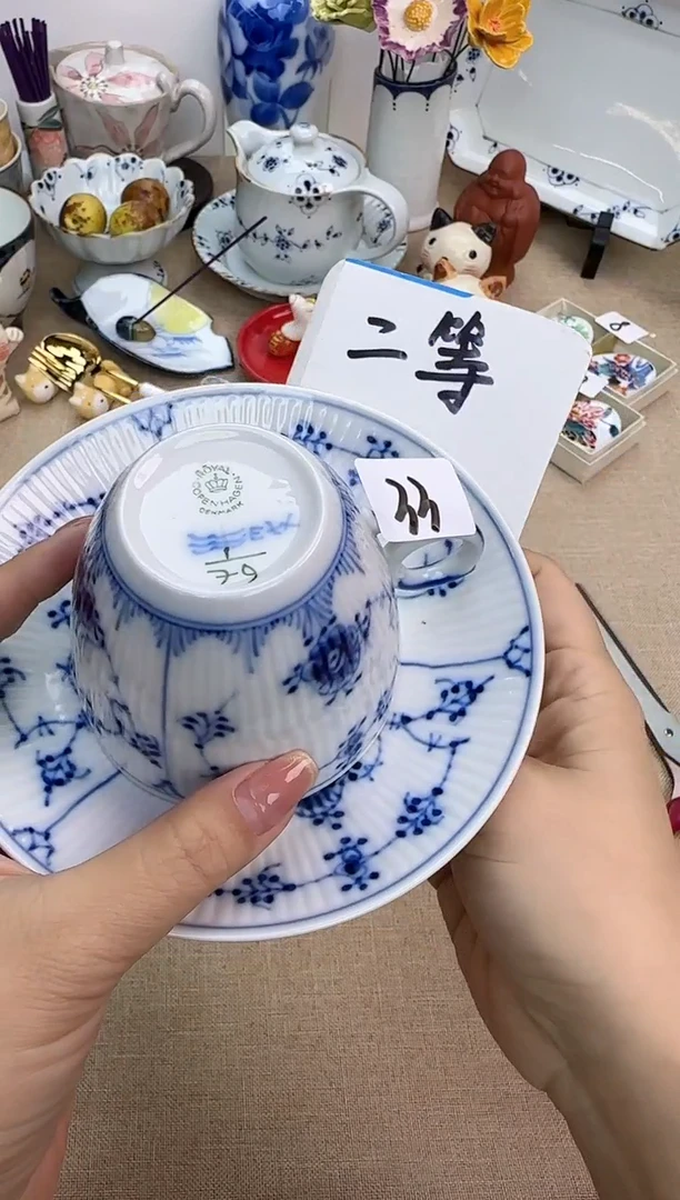 瓷片班****儿泡泡家的瓷器真好看