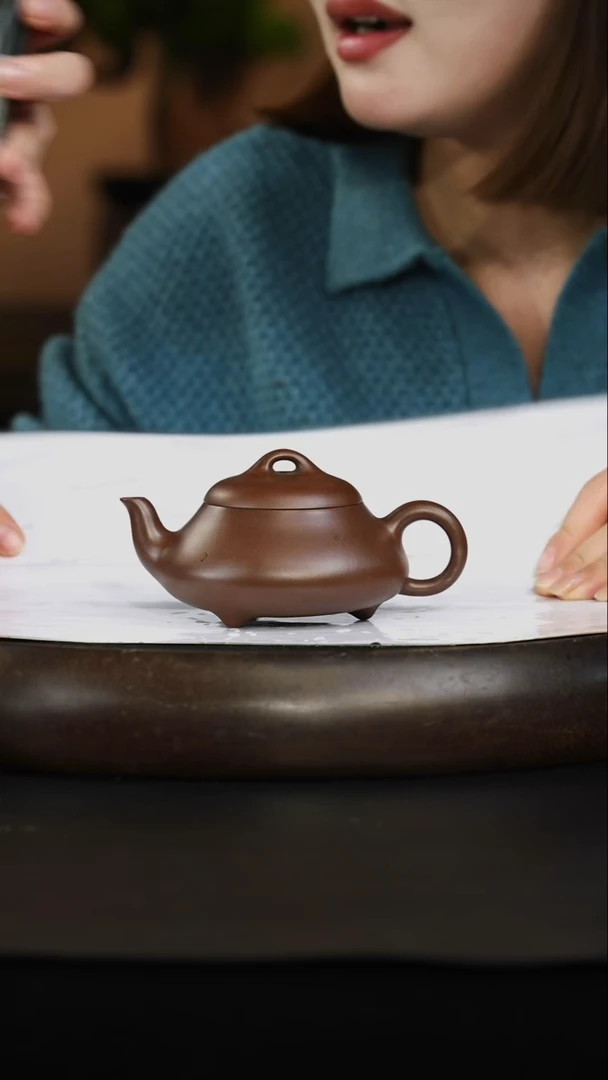 茶壶紫砂1956极紫泥 三足矮石瓢 220-230cc左右