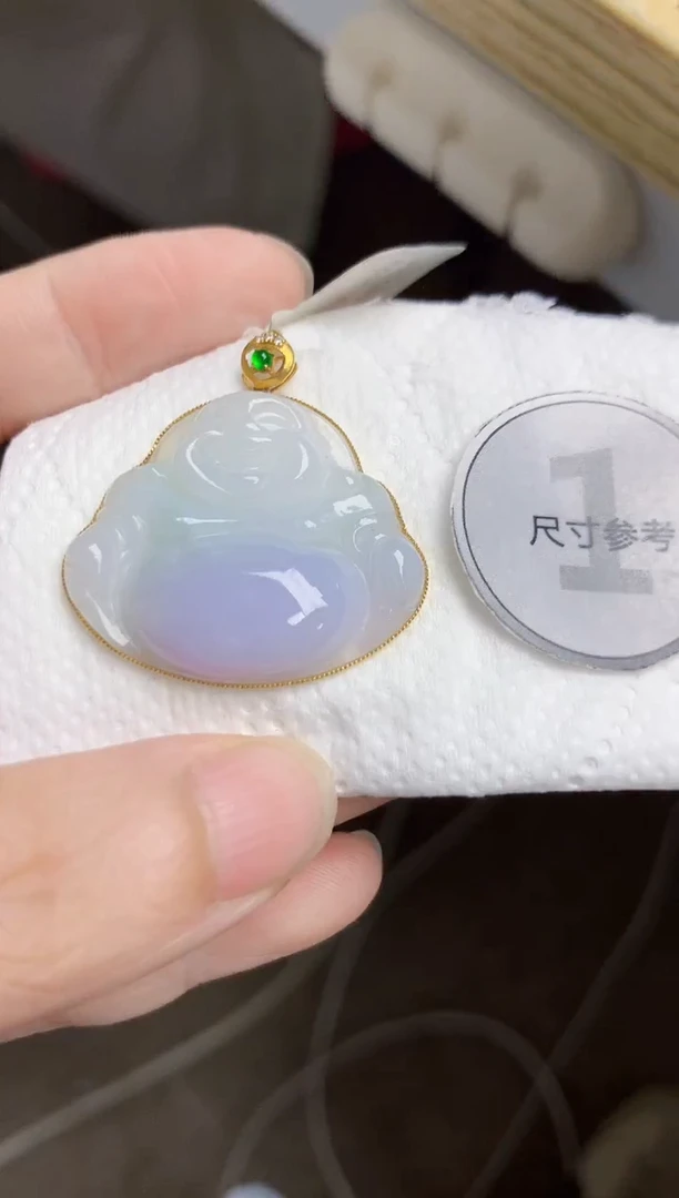 翡翠18K金镶嵌颈饰天然缅甸A货翡翠