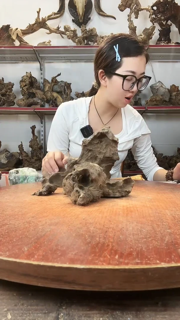 木一**川黄荆随型风化镂空底座摆件无漆无蜡