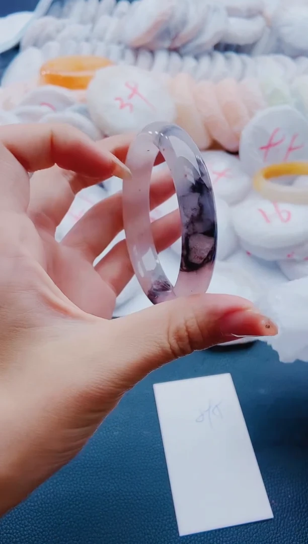 未镶嵌手镯石英质玉J95-58-59