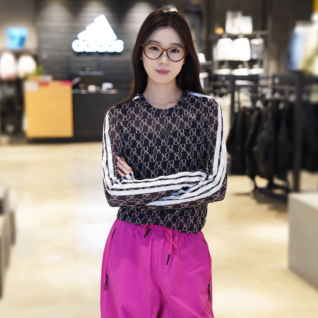 adidas/阿迪达斯【商场同款】女子休闲修身长袖圆领T恤欧若风JY7665