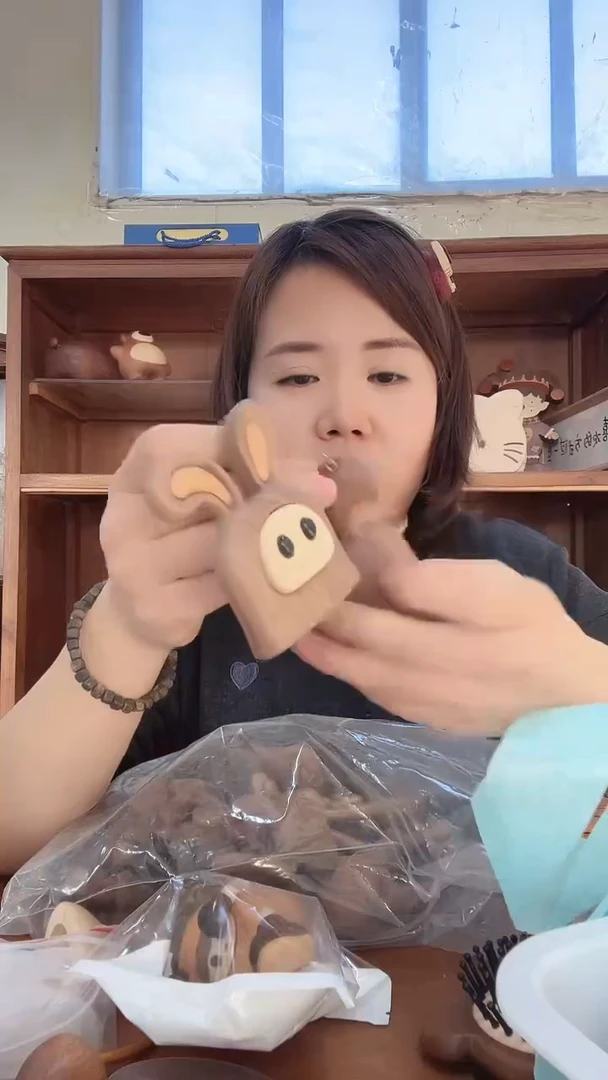 木可爱小兔挂饰 编号609 瑕疵