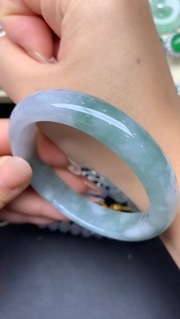 翡翠手镯未镶嵌115-雪姐翡翠天天见