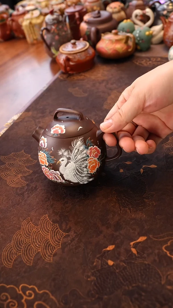 茶壶紫砂凤 穿牡丹 几何秦权