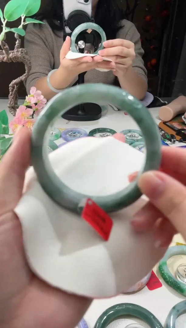 未镶嵌手镯翡翠3  翡翠手镯 61