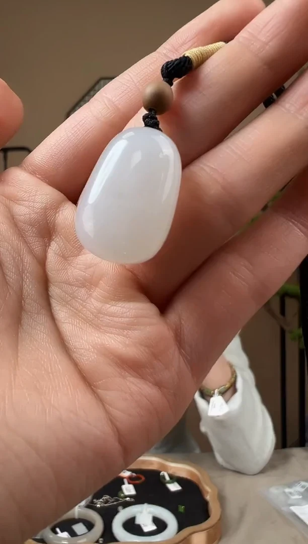 吊坠(不含链)未镶嵌和田玉和田玉烟紫平安无事牌吊坠