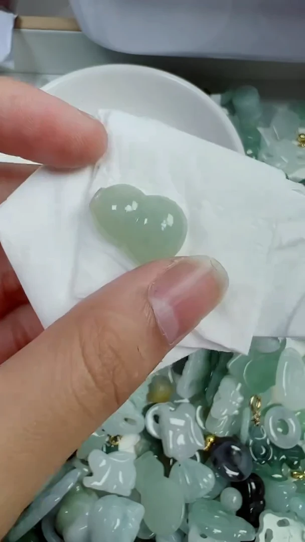散珠翡翠1034号链接，A货翡翠