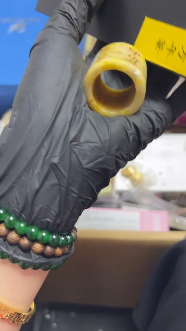 手工艺品琉璃一****?瓷片瓷片瓷片瓷片