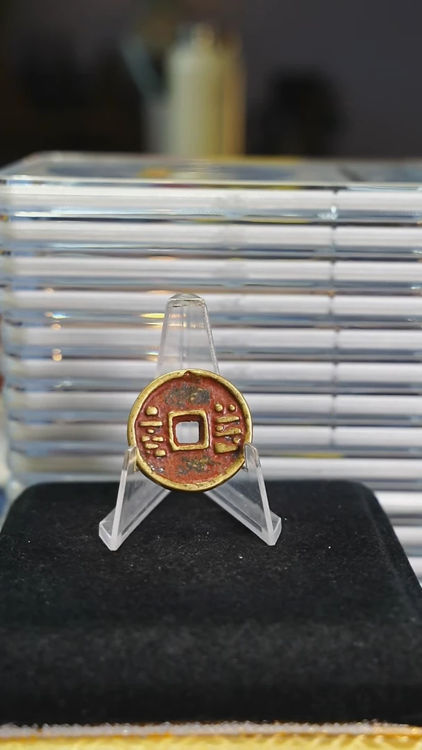 铜⭐****仔不带证书花钱----7210