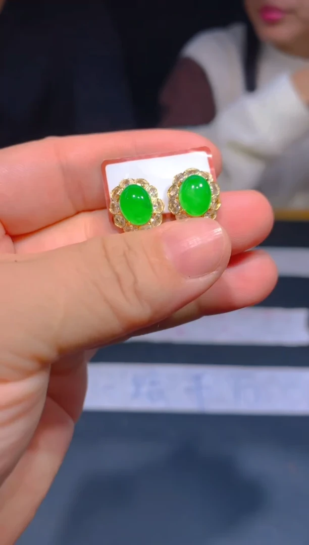 未镶嵌定制翡翠41定制翡翠—多样性发货（发其一）