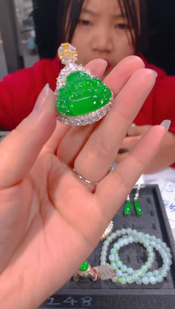 【闪购商品】定制翡翠未镶嵌88多样性发货（发其一）