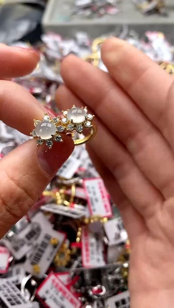 【闪购商品】翡翠戒指银S925镶嵌6666666    4