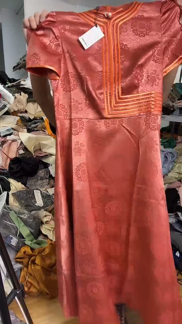 连衣裙L码 105-11 5