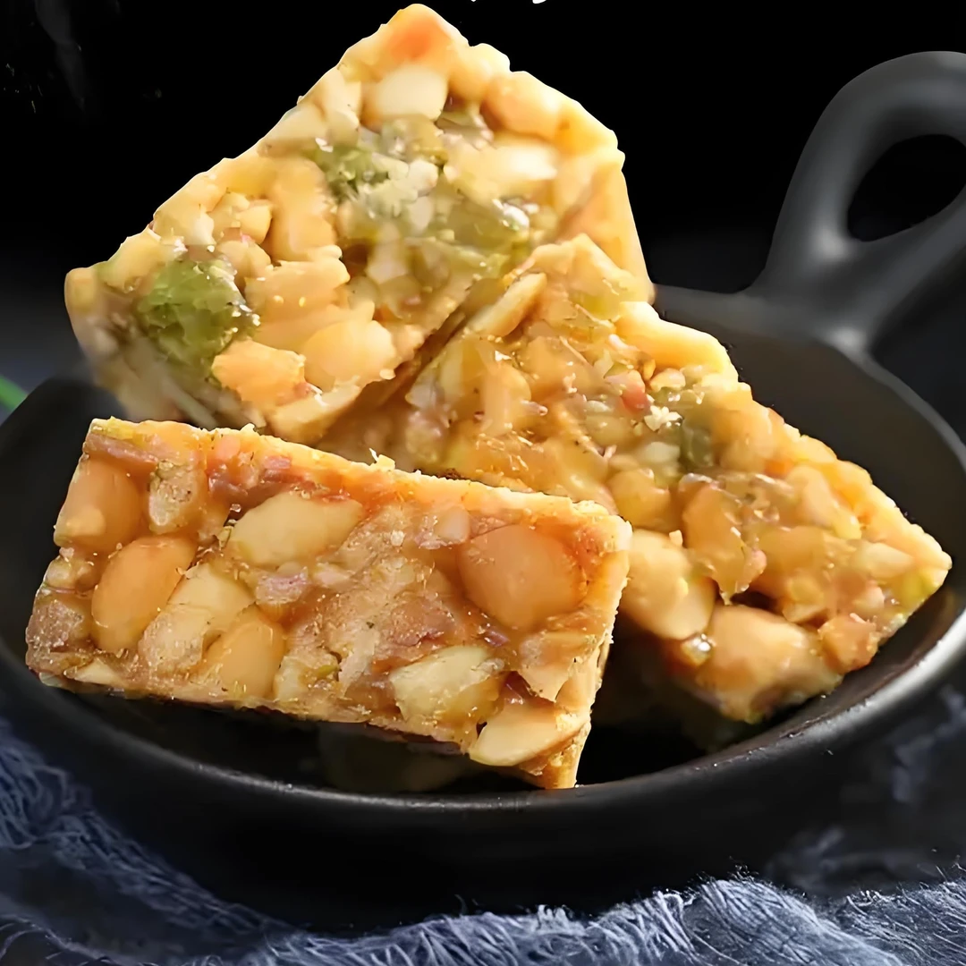 成都特产零食狗屎糖怪味胡豆老醋蚕豆香辣花生礼盒装