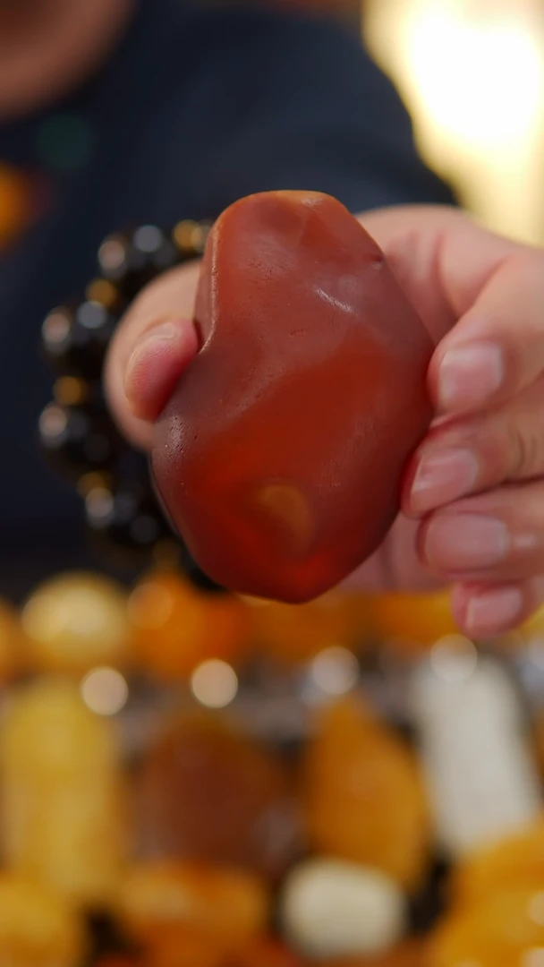 【闪购商品】蜜蜡裸石未镶嵌全皮原石67.95