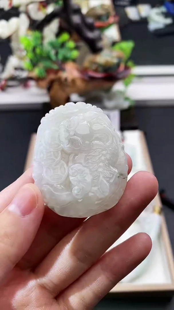 颈饰未镶嵌翡翠天然缅甸A货翡翠