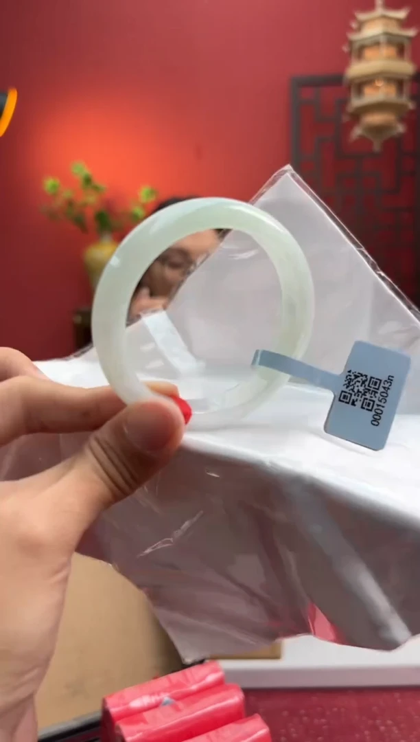 未镶嵌手镯翡翠翡翠手镯13