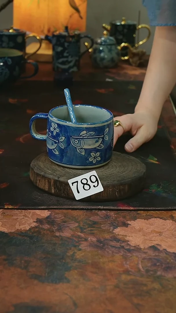 茶碗............微瑕789