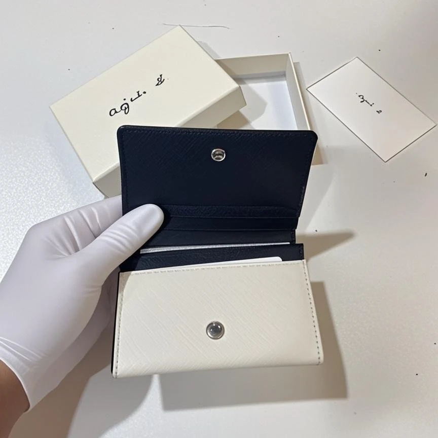 【agnes b.】十字紋防刮卡包