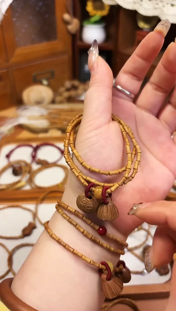 手串桃核三圈   竹节手串  福字加莲蓬   备注手围