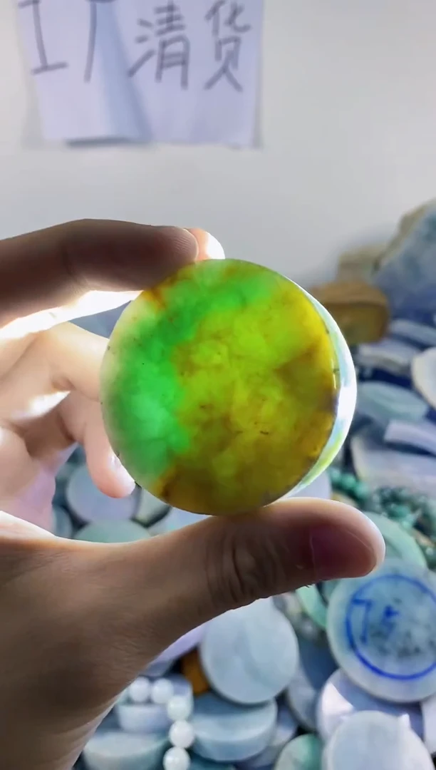 翡翠裸石纯天然A货翡翠285