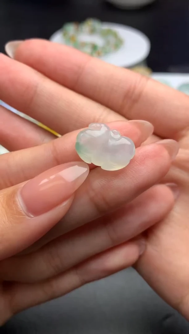 【闪购商品】定制翡翠未镶嵌毛货