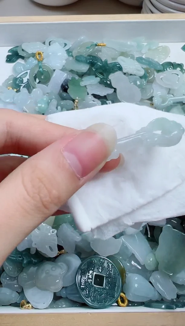 散珠翡翠390号链接，A货翡翠