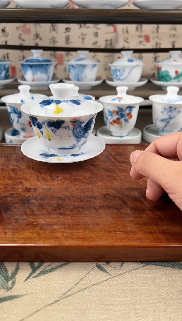 微瑕公鸡180ml三才盖碗