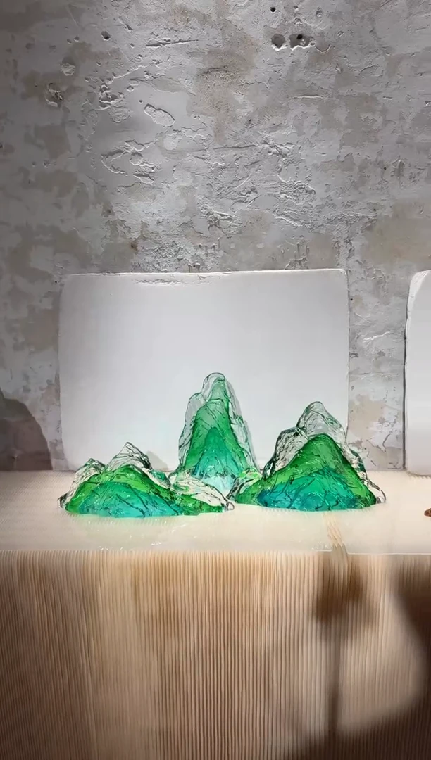 璨石美学翡翠山一组艺术摆件