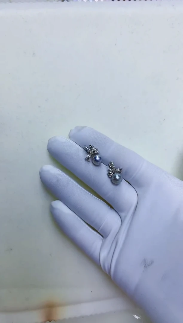 【闪购商品】海水珍珠饰品银S925镶嵌真多麻色热巴款耳钉