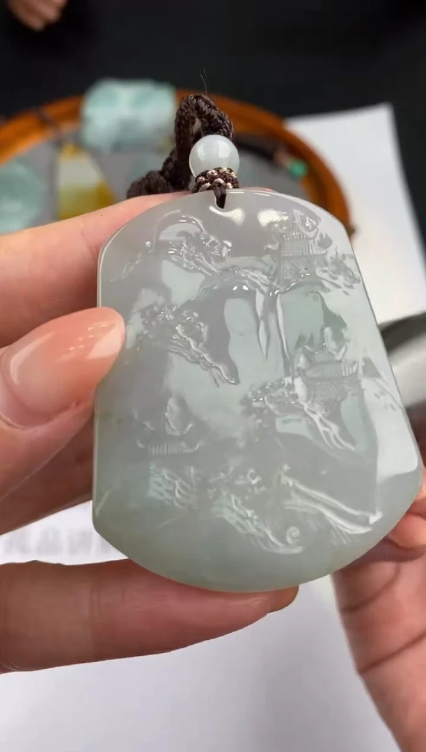 未镶嵌挂件翡翠307600    多人