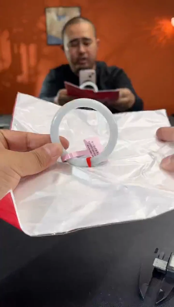 未镶嵌手镯翡翠10  52