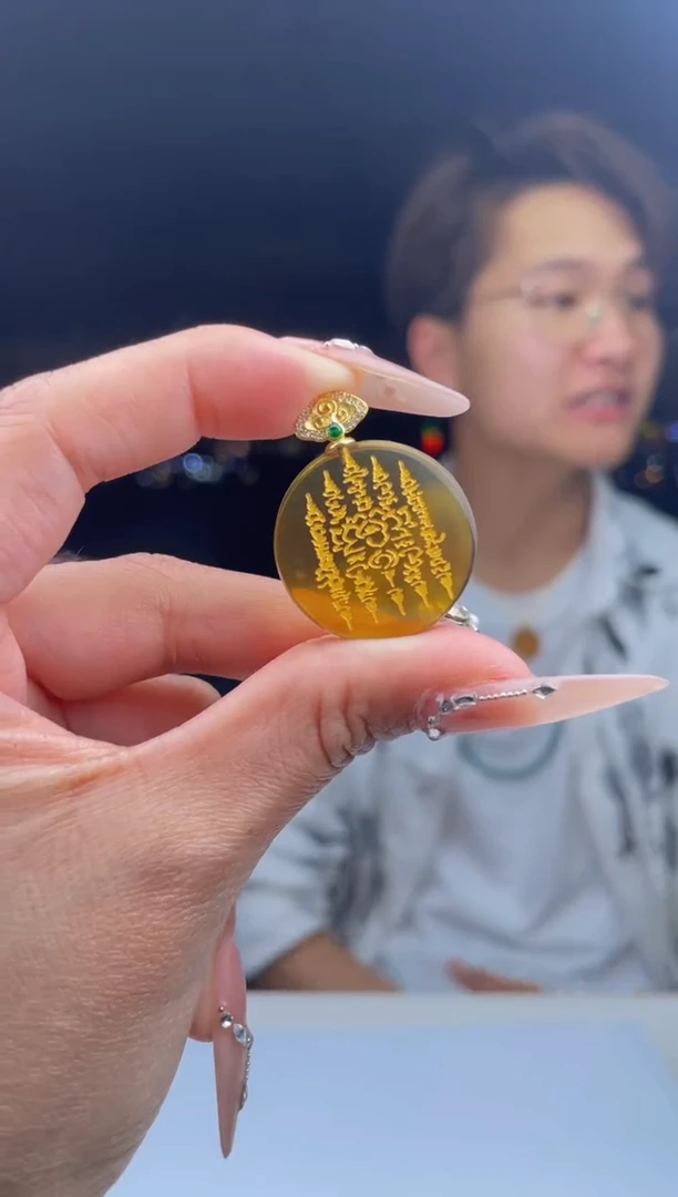 【闪购商品】定制琥珀银S925镶嵌天然琥珀拍一发一