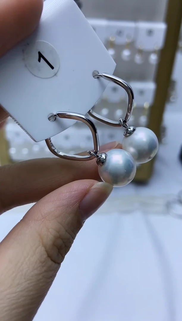 银S925镶嵌耳饰淡水珍珠1