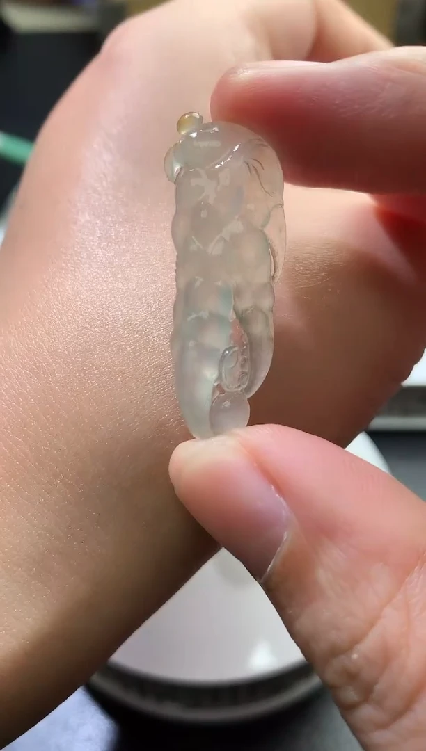 未镶嵌定制翡翠毛货